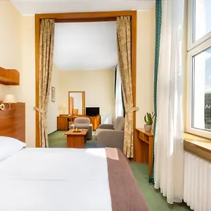 hunguest-hotel-millennium.inbudapesthotels.com/